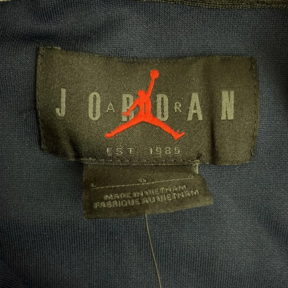 Jordan Track Jacket Size L